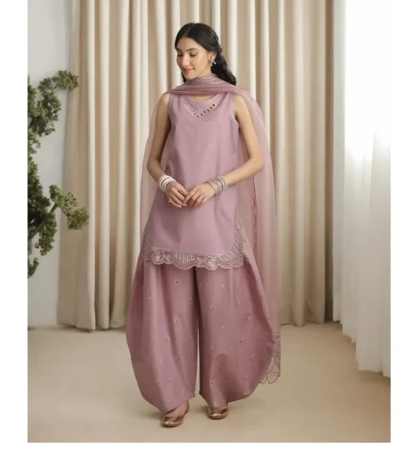Sanober Dhanak 3-Piece Embroidered Dress | Stitched & Unstitched